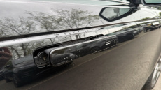 Land Rover Range Rover Velar 3.0 D300 MHEV Dynamic HSE 5dr Auto Diesel Estate